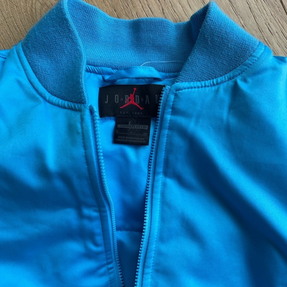 Nike Jordan Renegade blue bomber Jacket - oversized puffer dopamine dressing - Picture 10 of 14